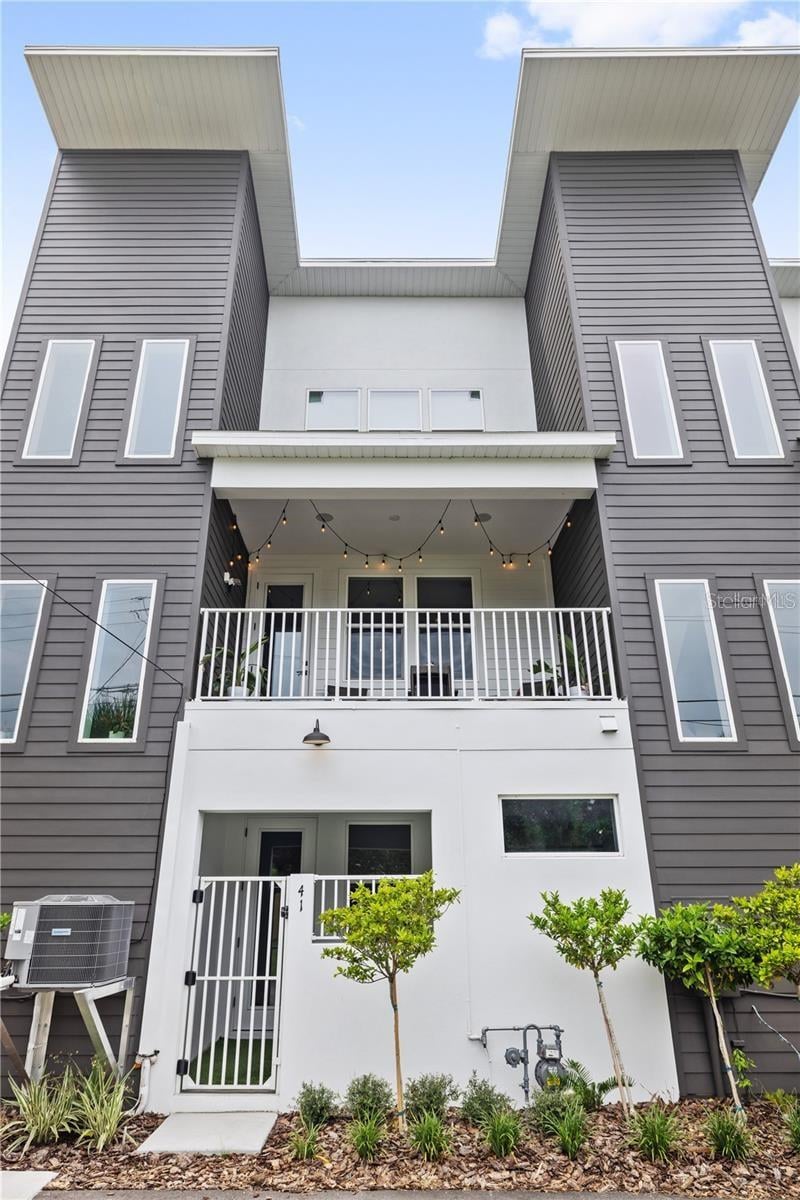 41 29th St, St Petersburg, FL 33713