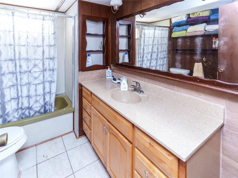 5539 Oak Ridge Ave, New Port Richey, FL 34652