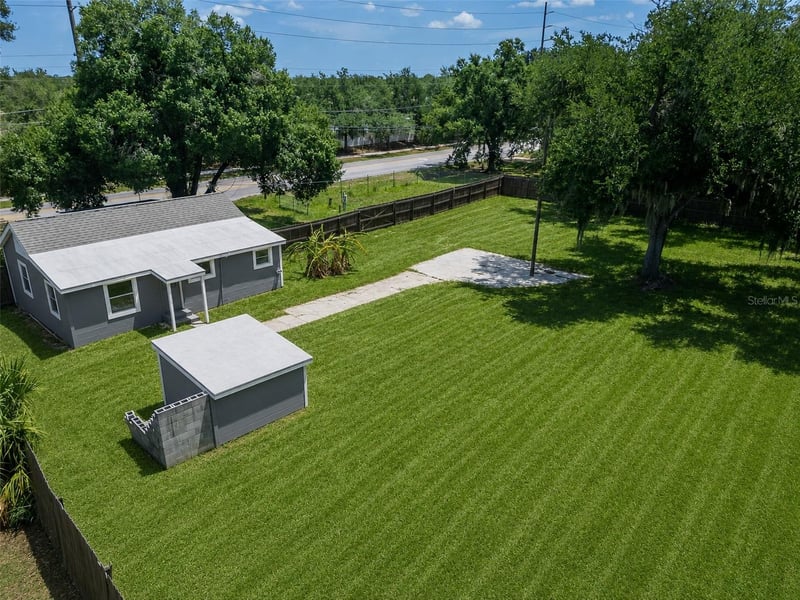 805 Shell Point Rd, Ruskin, FL 33570