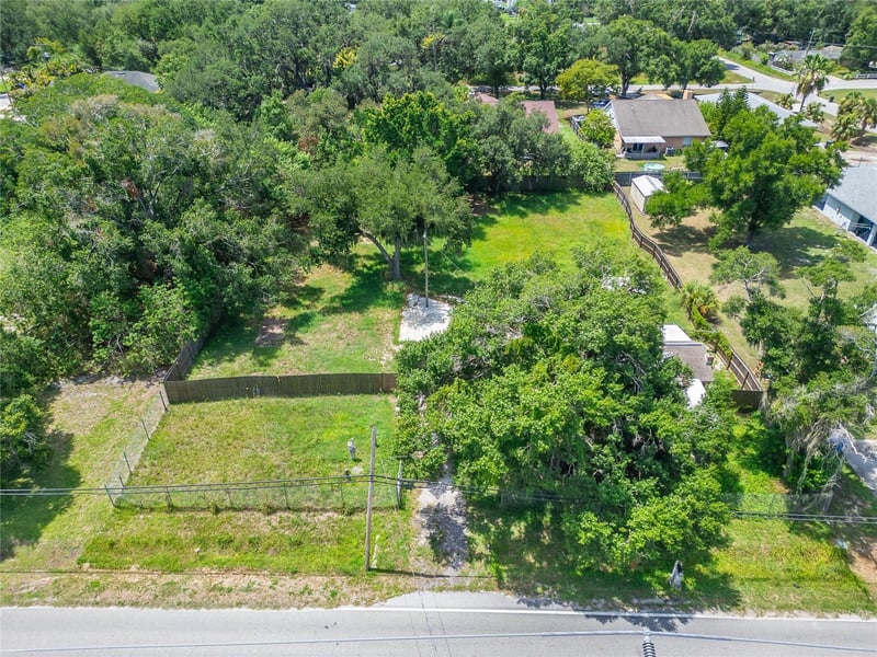 805 Shell Point Rd, Ruskin, FL 33570