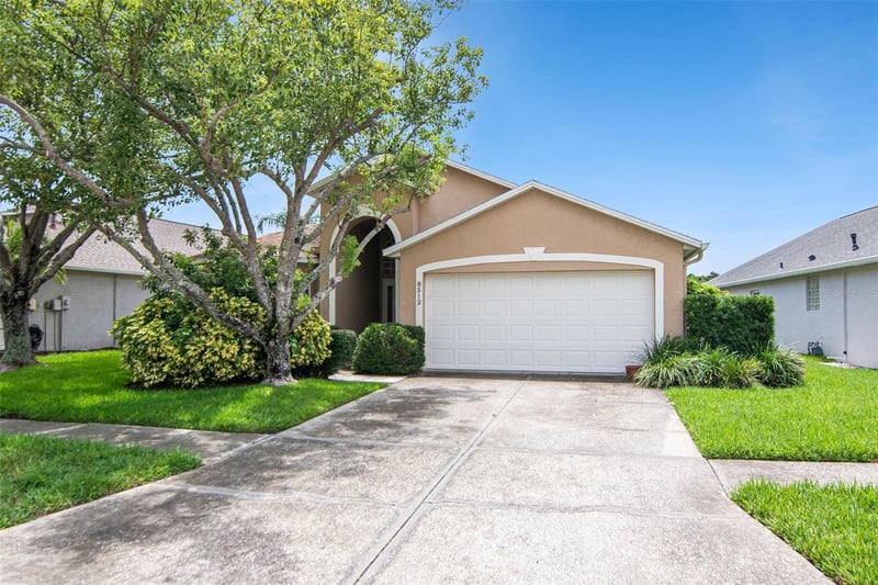 8512 Heyward Rd, Tampa, FL 33635