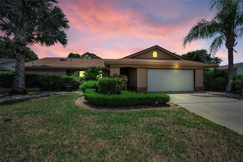 9866 Lopez Dr, New Port Richey, FL 34655