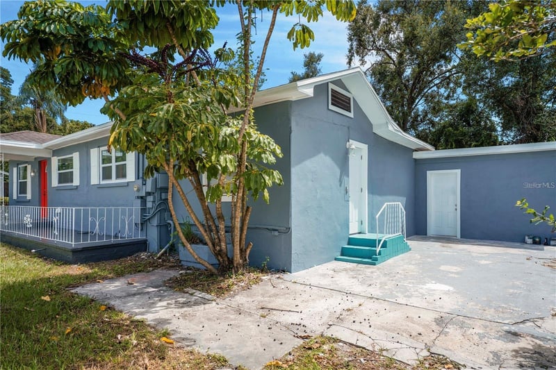 703 Hamilton Ave, Tampa, FL 33604