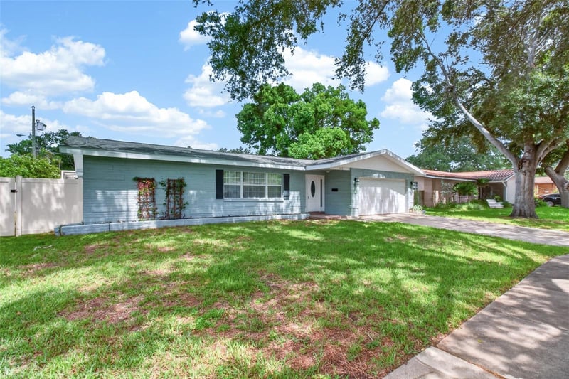 700 Ruskin Rd, Clearwater, FL 33765