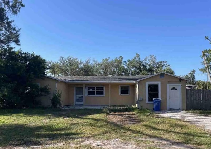 806 Shell Point Rd, Ruskin, FL 33570