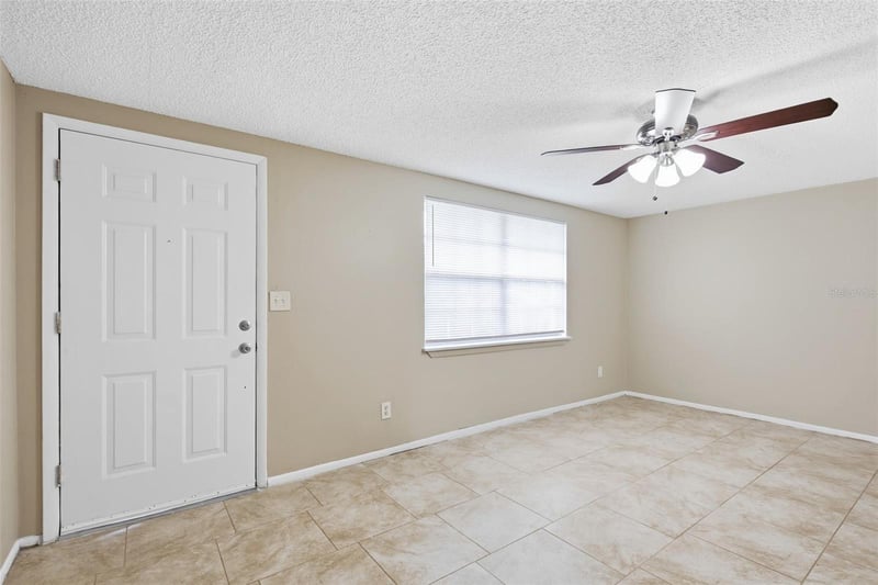 3453 Wilson Dr, Holiday, FL 34691