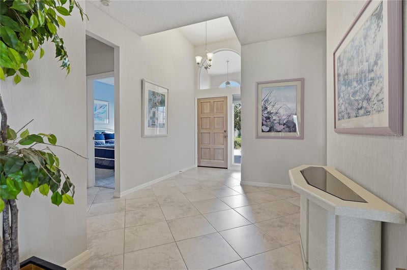1063 Dartford Dr, Tarpon Springs, FL 34688