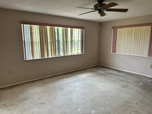 7812 Royal Hart Dr, New Port Richey, FL 34653