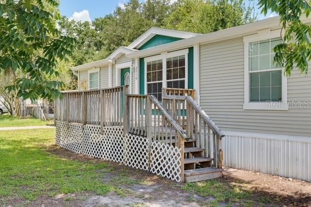 2516 Mobilaire Dr, Lutz, FL 33559