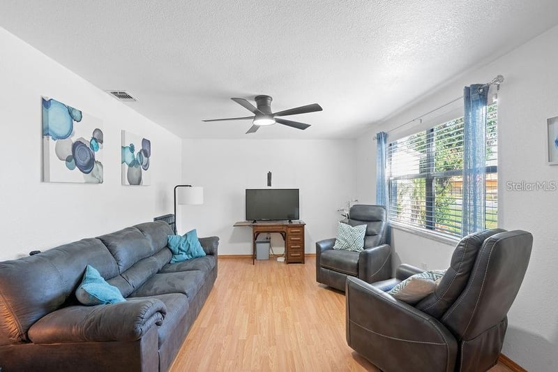 1105 58th St, St Petersburg, FL 33707