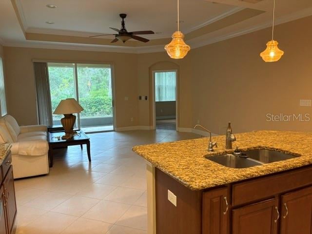 2304 Oakley Green Dr #61, Sun City Center, FL 33573