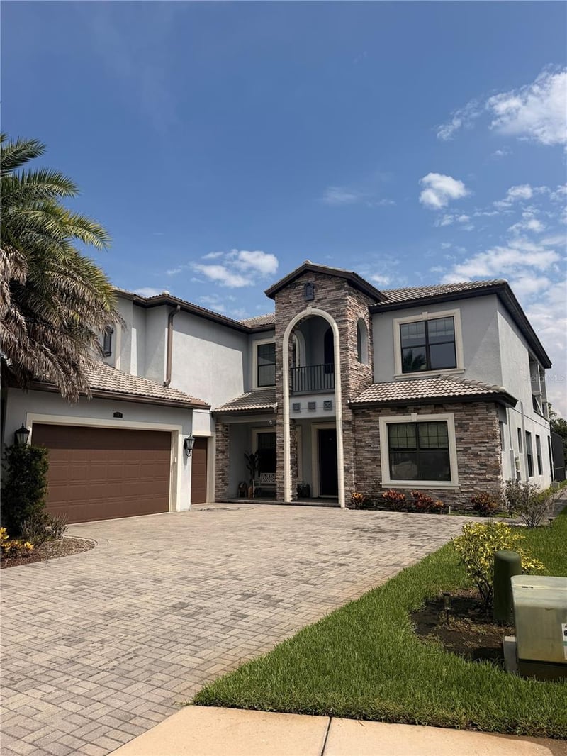 5167 Lakecastle Dr, Tampa, FL 33624