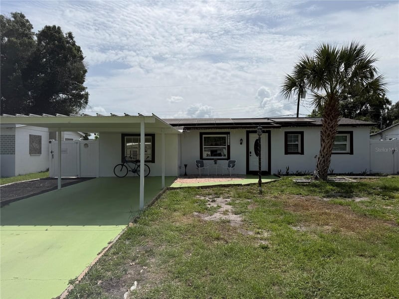 4519 Eden Rock Rd, Tampa, FL 33634