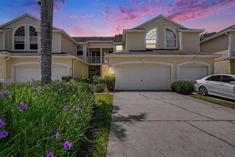1050 Starkey Rd #2403, Largo, FL 33771