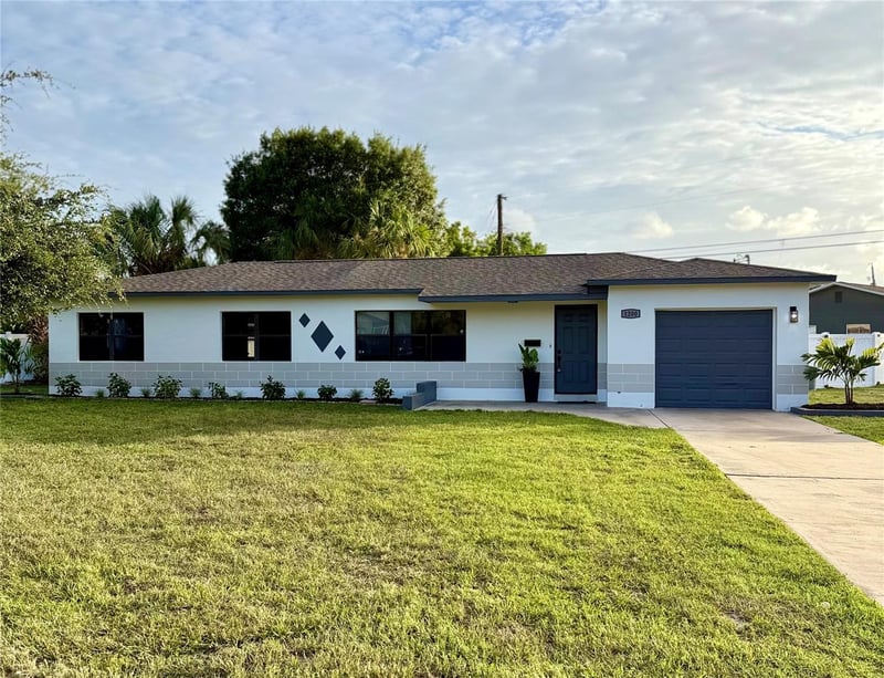 1200 63rd Ave, St Petersburg, FL 33702