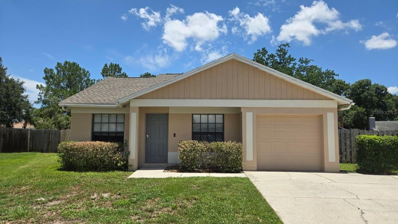 1501 Kestrel Way, Brandon, FL 33511