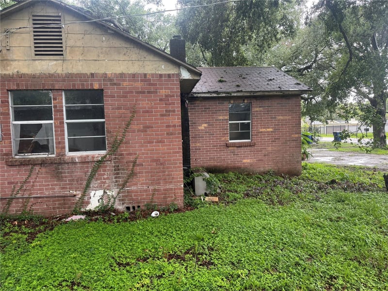2510 Henry Ave, Tampa, FL 33614