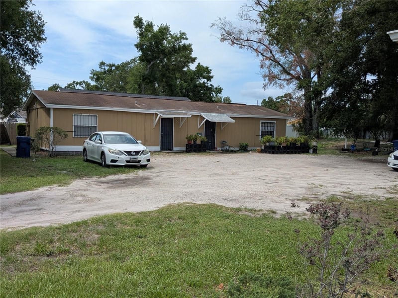 3016 48th St, Tampa, FL 33605