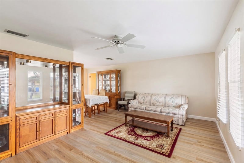 1081 Mcfarland St, Dunedin, FL 34698