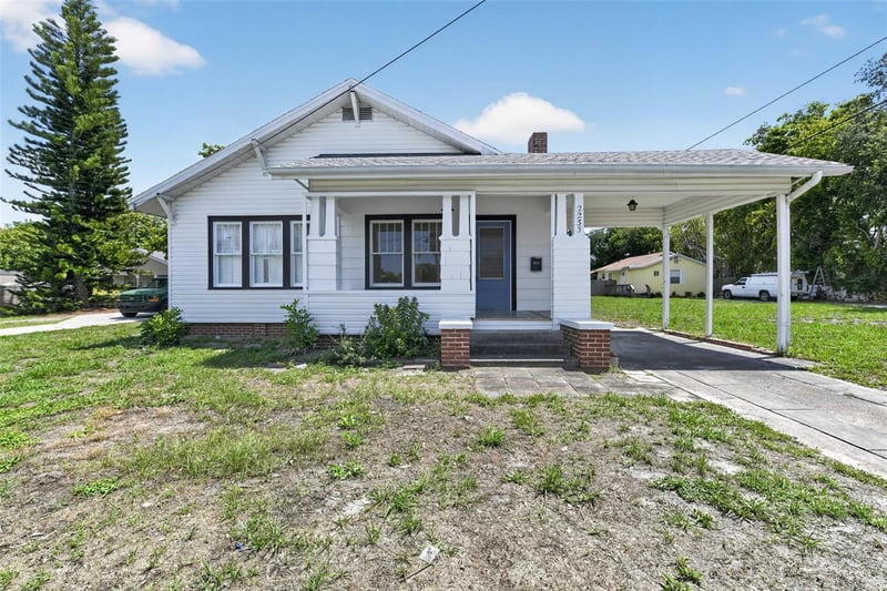 2233 11th Ave, Bradenton, FL 34205