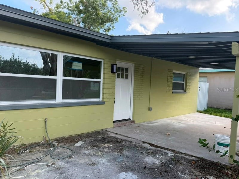 755 75th Ave #1, St Petersburg, FL 33702