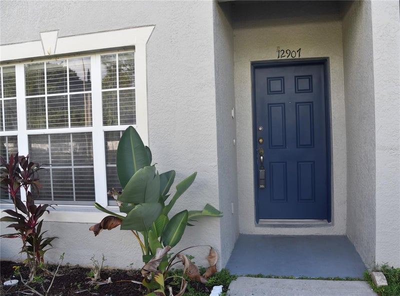 12907 Kings Crossing Dr, Gibsonton, FL 33534