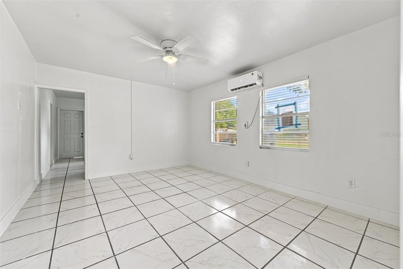 2425 9th Ave, Bradenton, FL 34208