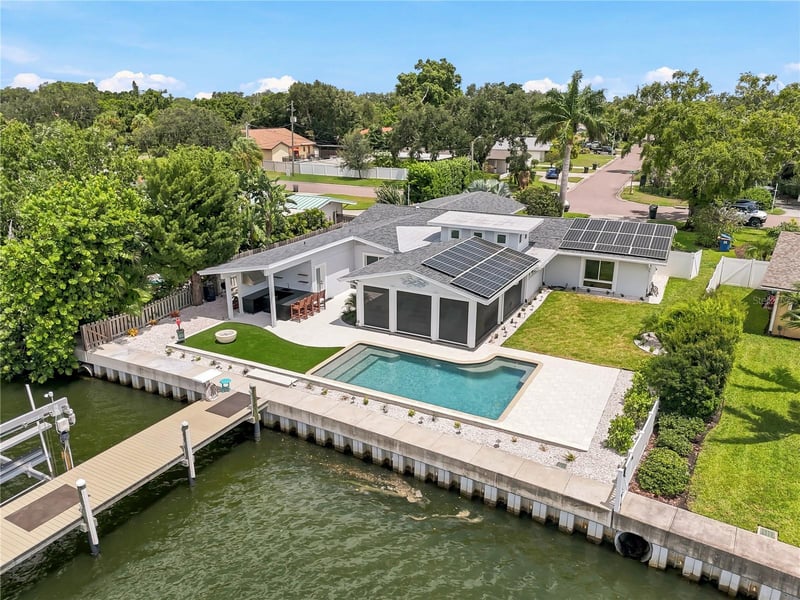 3896 42nd Ave, St Petersburg, FL 33711