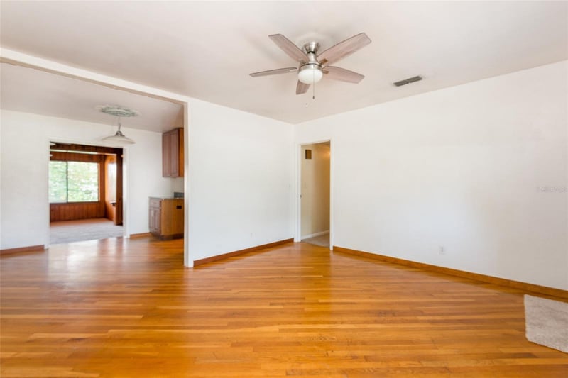 4425 Bay Villa Ave, Tampa, FL 33611