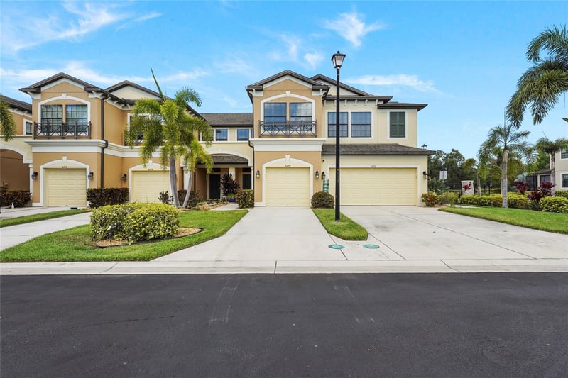 5274 78th St Cir, Bradenton, FL 34203