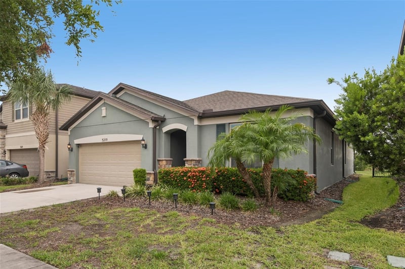5319 Fallen Leaf Dr, Riverview, FL 33578