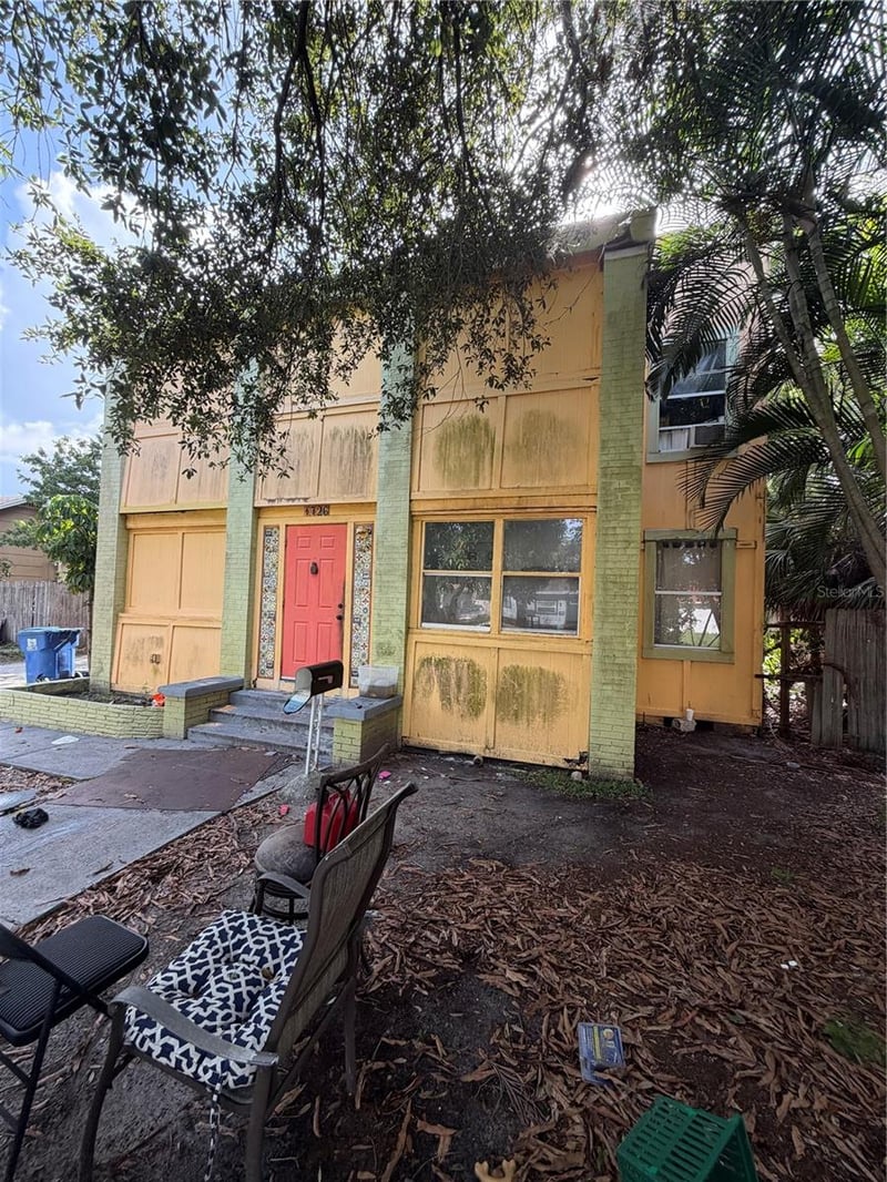 1726 Newark St, St Petersburg, FL 33711