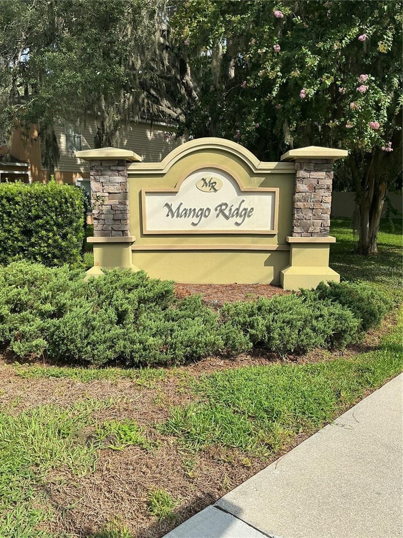 5308 Aloha Seed Dr, Seffner, FL 33584