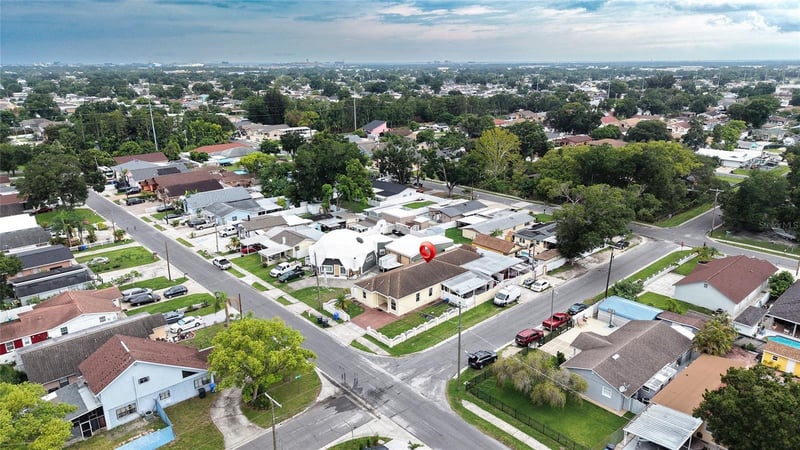 6922 Hale Ave, Tampa, FL 33614