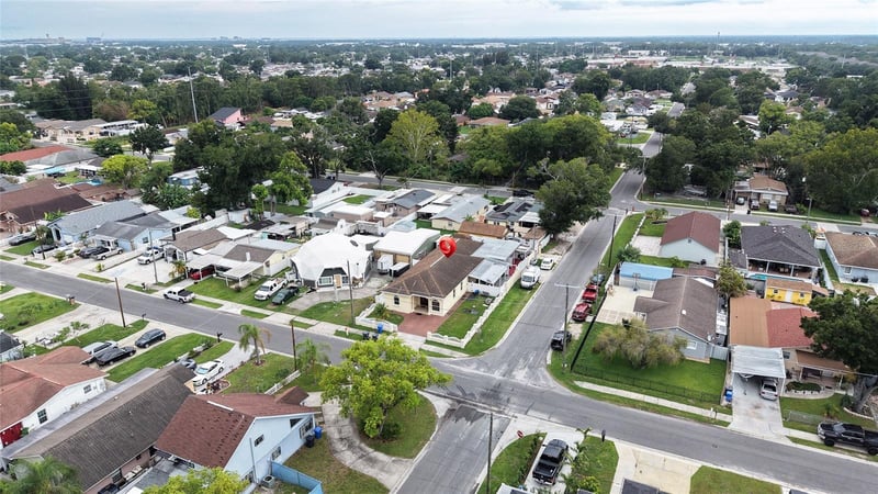 6922 Hale Ave, Tampa, FL 33614