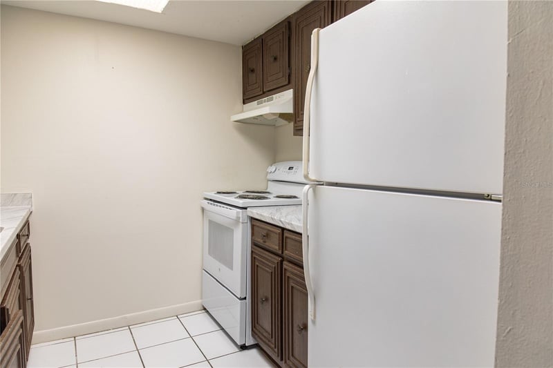 4718 Joseph Ct #220, Tampa, FL 33614