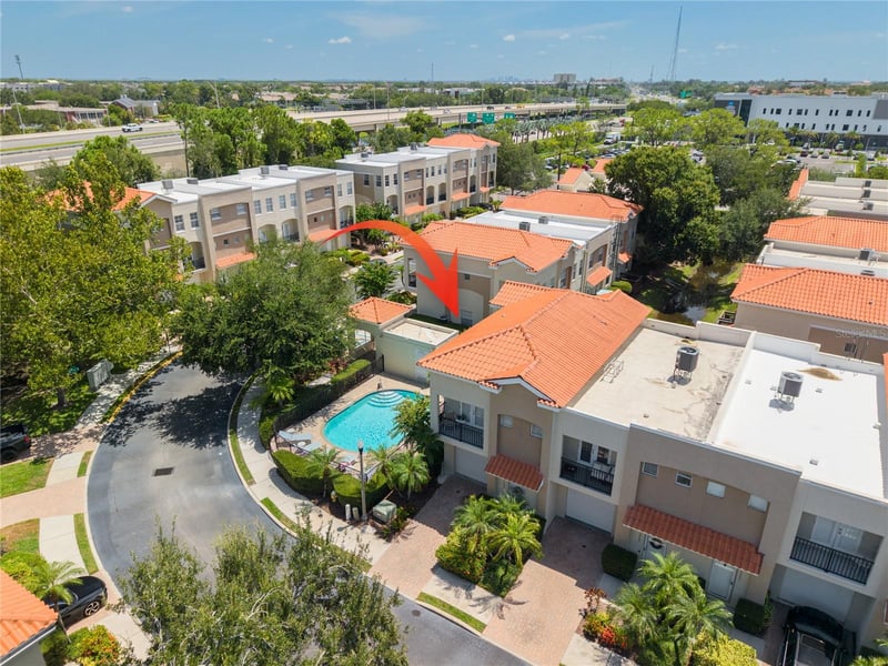 10015 6th St, St Petersburg, FL 33702