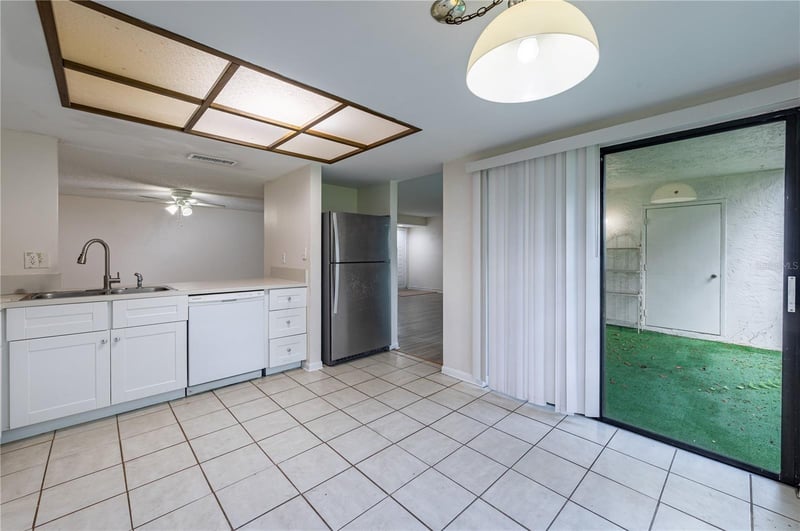 7873 Niagara Ave #1803, Tampa, FL 33617