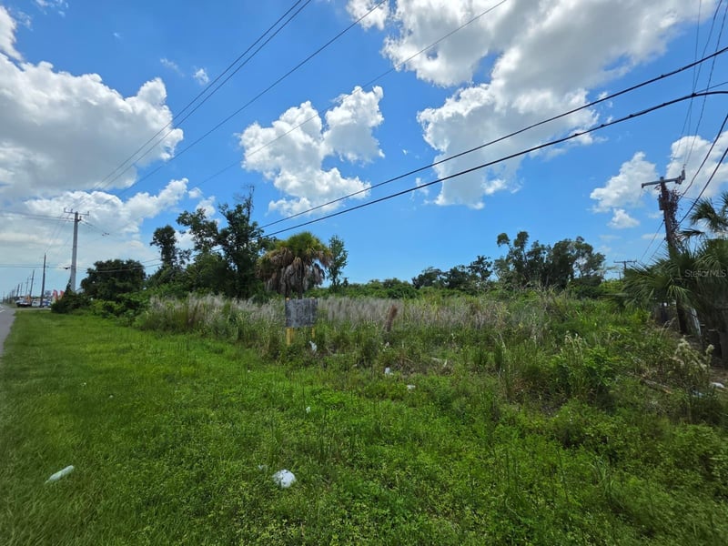 6680 15th St, Sarasota, FL 34243