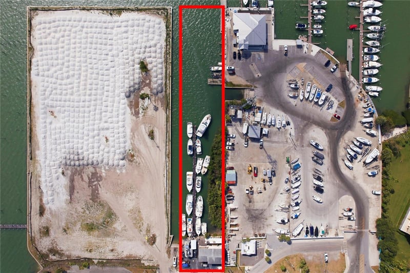 545 150th Ave, Madeira Beach, FL 33708