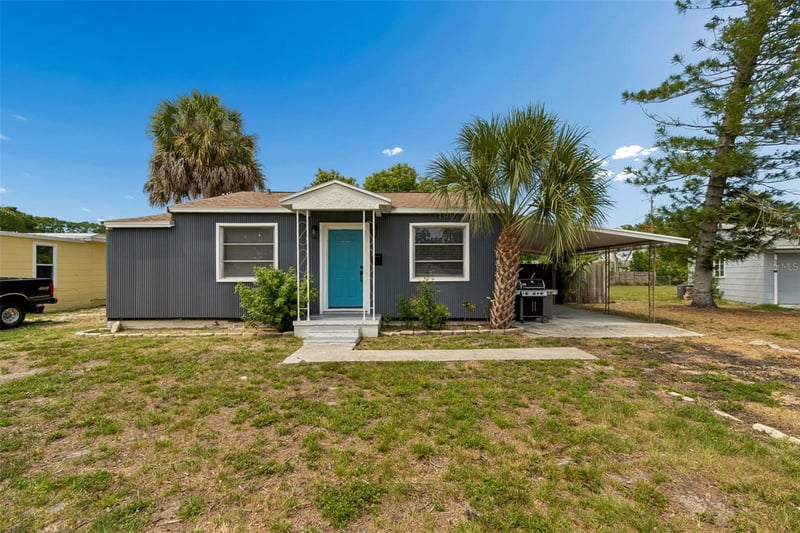 517 Hampton Ave, St Petersburg, FL 33703