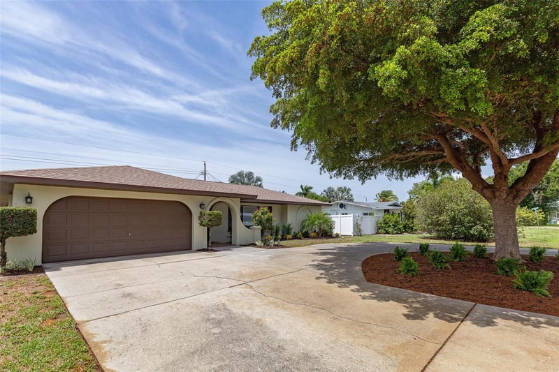 4005 17th Ave, Bradenton, FL 34205