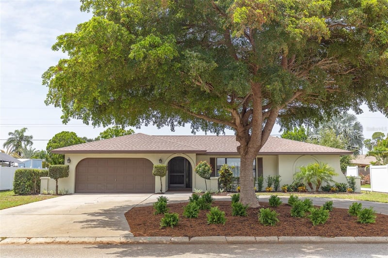 4005 17th Ave, Bradenton, FL 34205