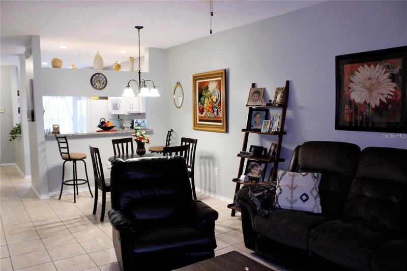 1247 Redondo Way #1247, Wesley Chapel, FL 33543