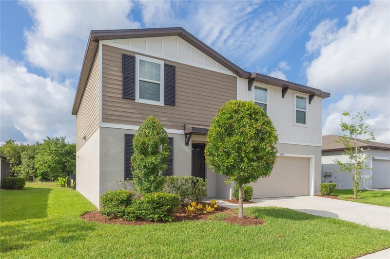 38794 Opal Willow Ln, Zephyrhills, FL 33540