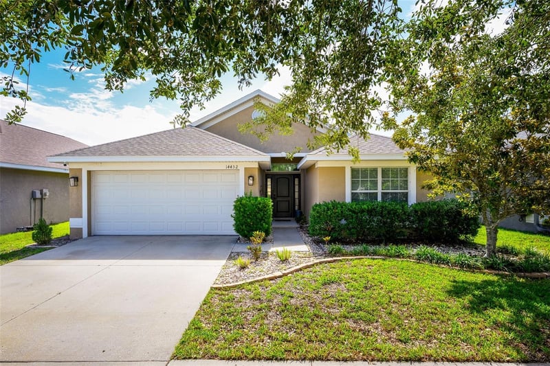 14432 Barley Field Dr, Wimauma, FL 33598