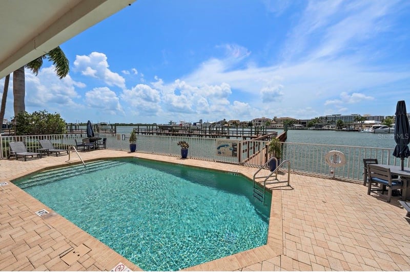 205 Brightwater Dr #205, Clearwater Beach, FL 33767
