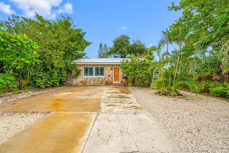 3935 11th Ave, St Petersburg, FL 33713