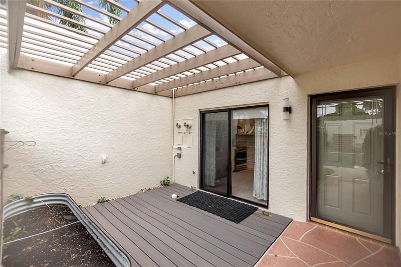 511 Lakeside Dr #511, Bradenton, FL 34210