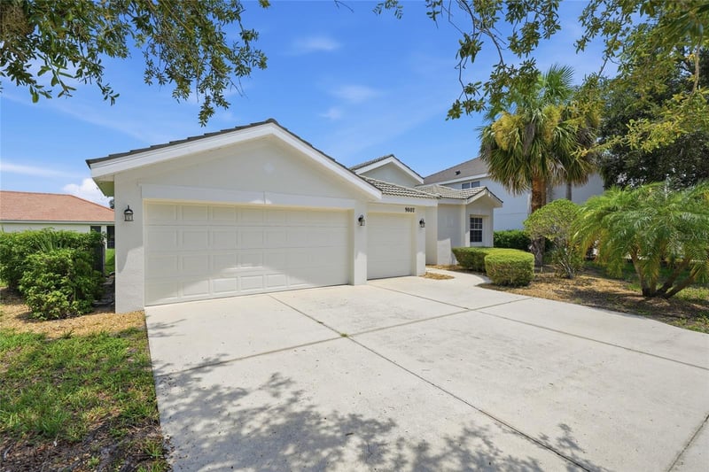 9007 Willowbrook Cir, Bradenton, FL 34212